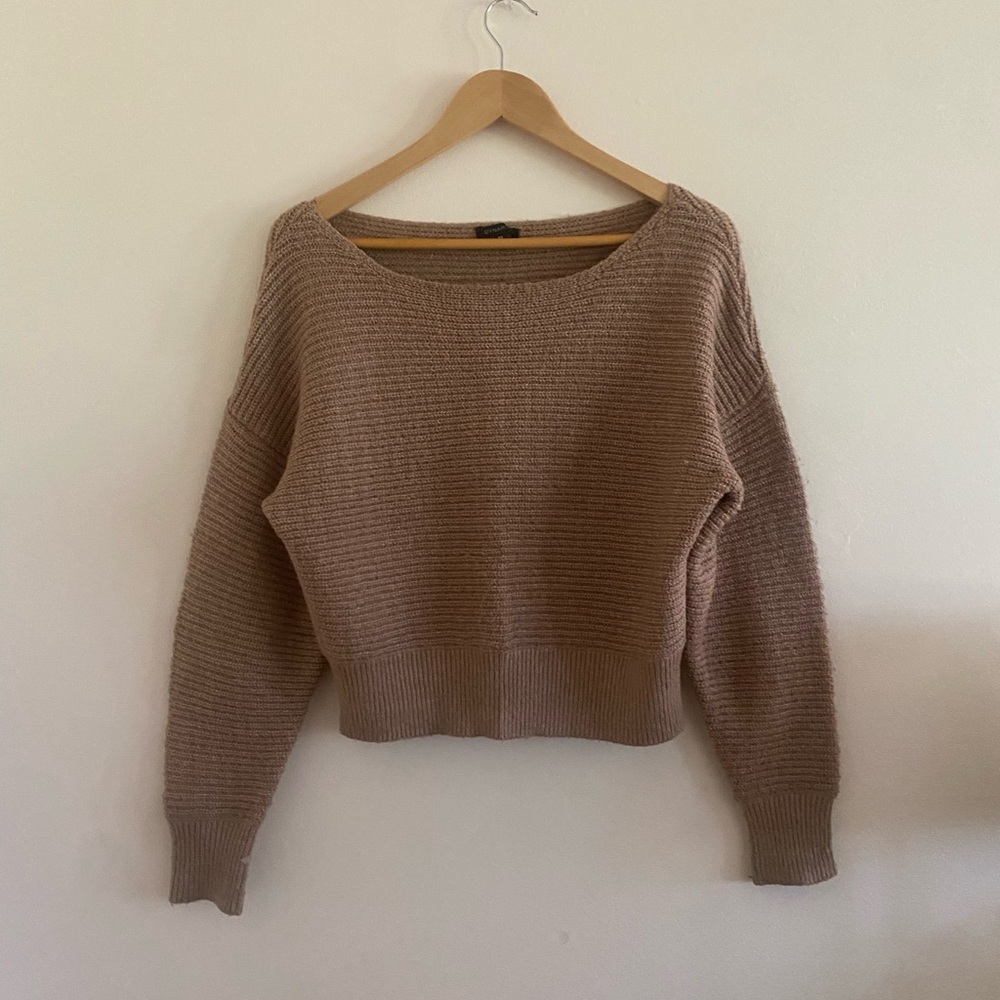 DYNAMITE Boatneck Sweater in Tan Pink